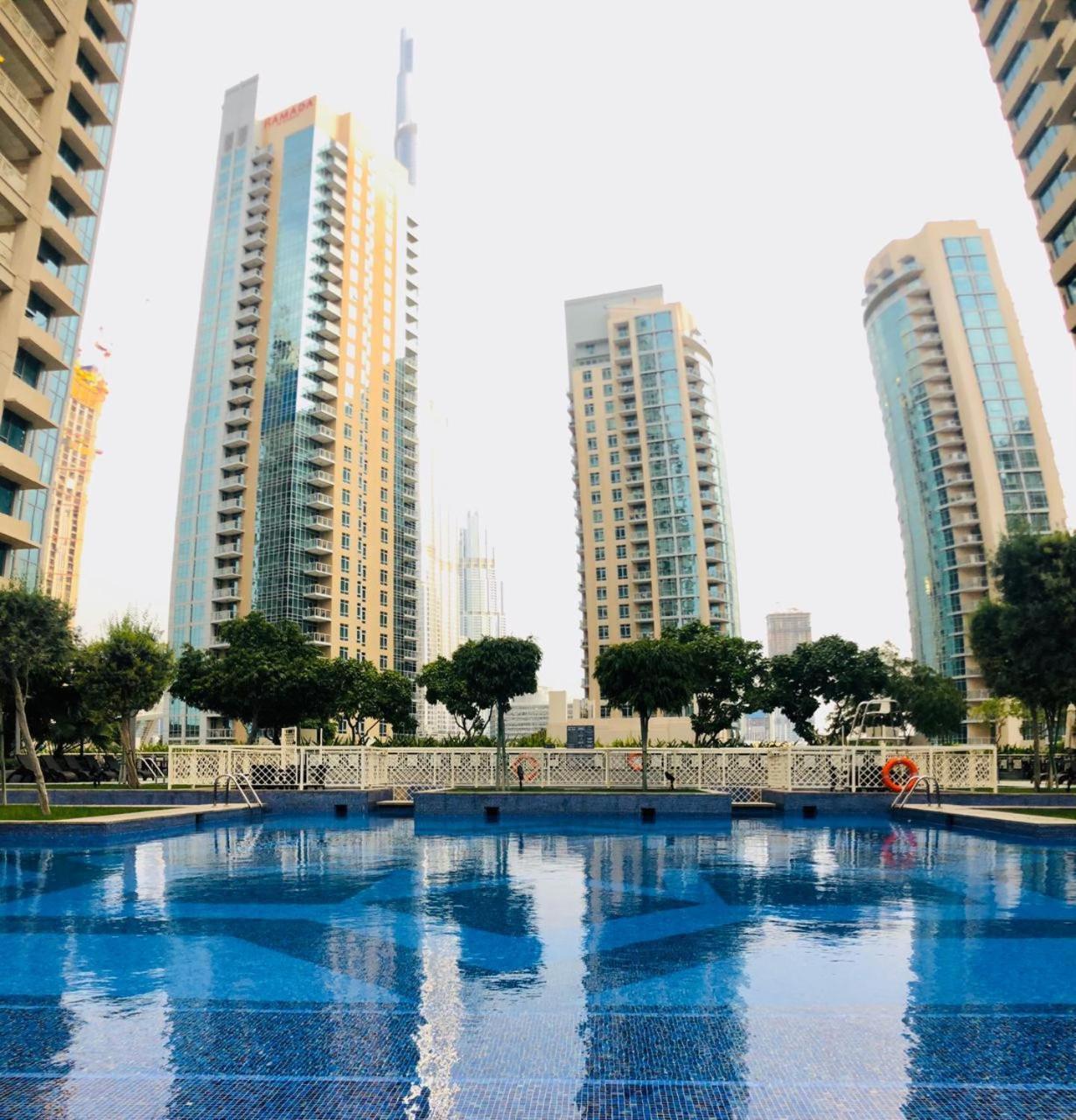 Luxury 2Br Downtown Apt With Burj Khalifa Views ドバイ エクステリア 写真