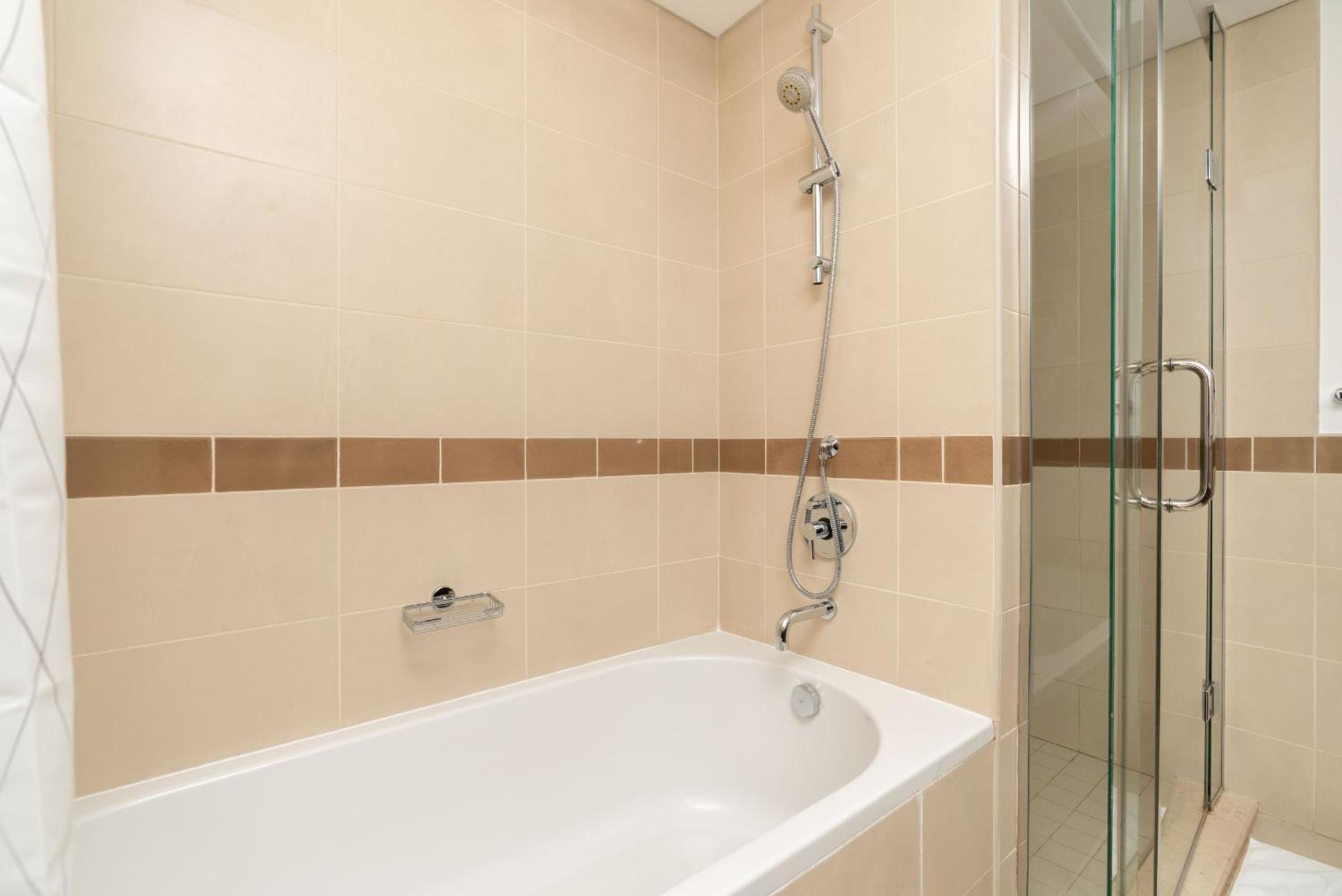 Luxury 2Br Downtown Apt With Burj Khalifa Views ドバイ エクステリア 写真