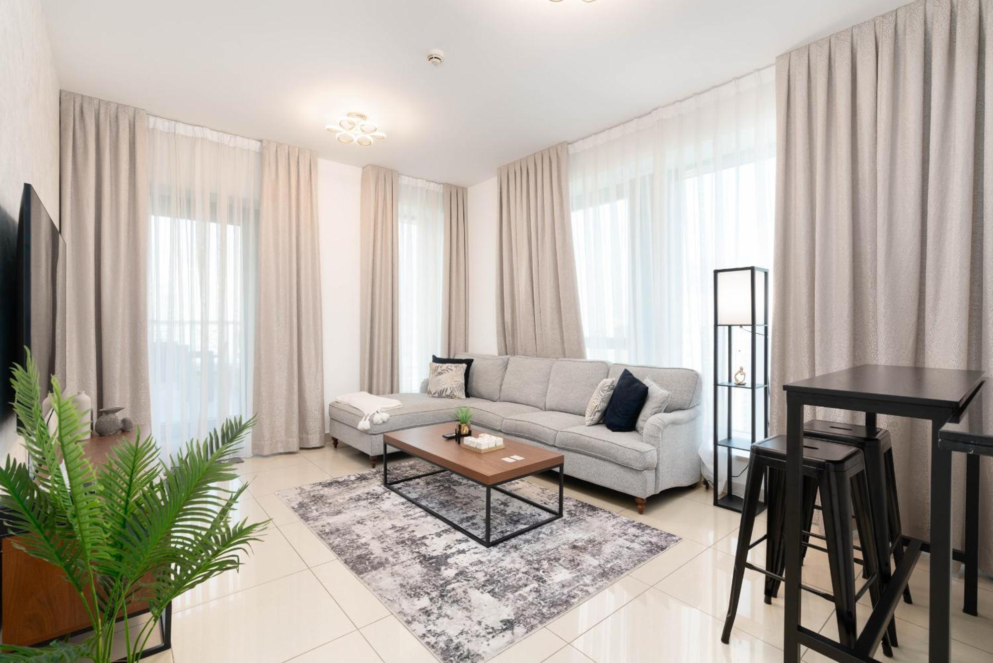 Luxury 2Br Downtown Apt With Burj Khalifa Views ドバイ エクステリア 写真