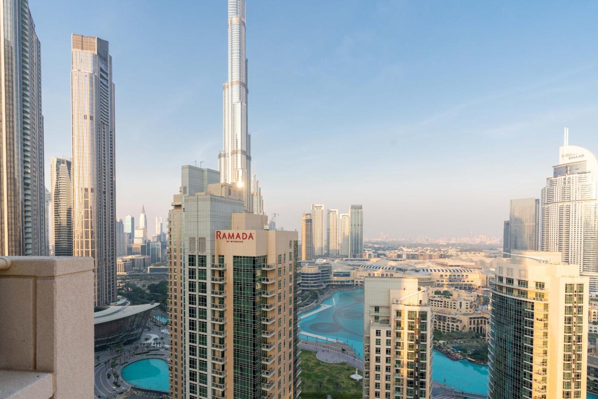 Luxury 2Br Downtown Apt With Burj Khalifa Views ドバイ エクステリア 写真