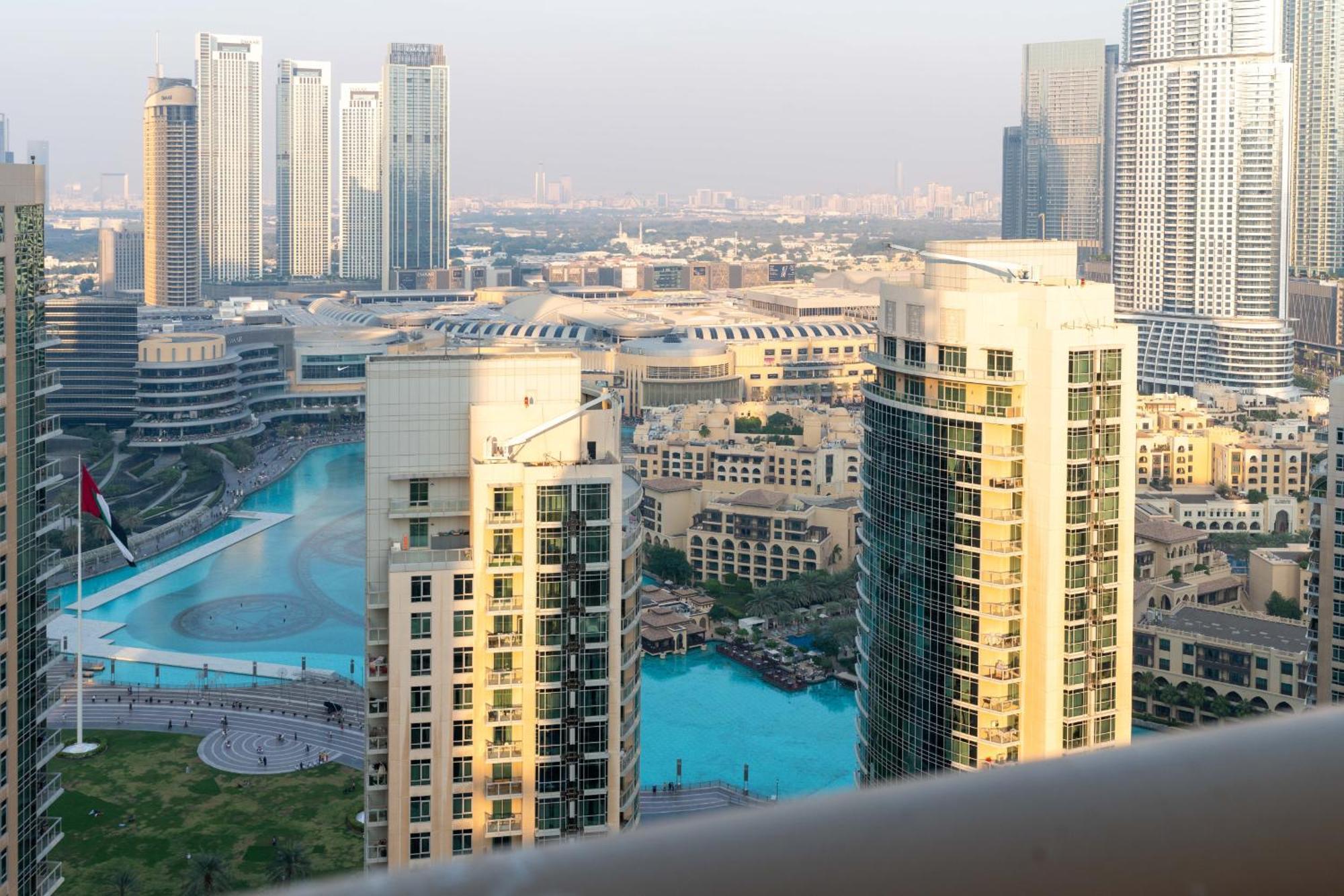 Luxury 2Br Downtown Apt With Burj Khalifa Views ドバイ エクステリア 写真
