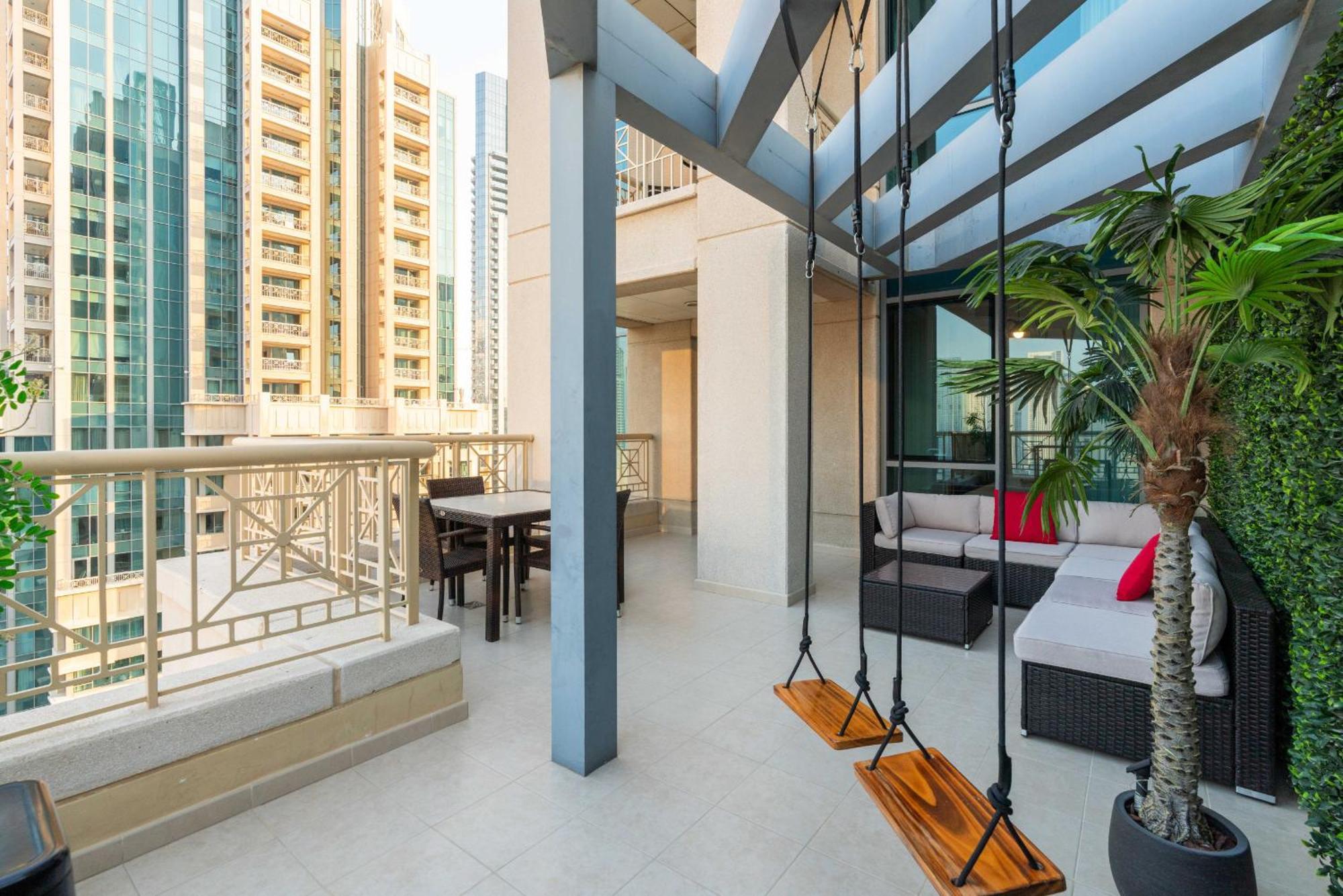 Luxury 2Br Downtown Apt With Burj Khalifa Views ドバイ エクステリア 写真